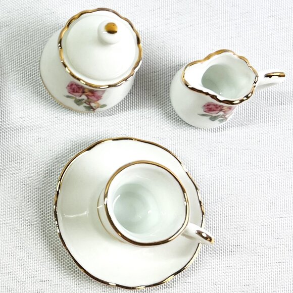 Vintage Miniature Porcelain Tea Set Teacup Sugar & Creamer Pink Floral 5 PCS - Picture 4 of 8